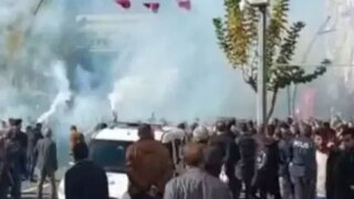 Bingöl’de Akşener’e tepkiye polisten gaz bombalı saldırı