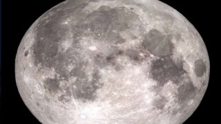 Ay toprağında yüksek oranda su keşfedildi