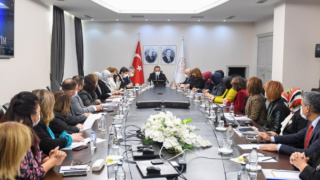 Bakan Özer, olgunlaşma enstitülerinin müdürleriyle bir araya geldi