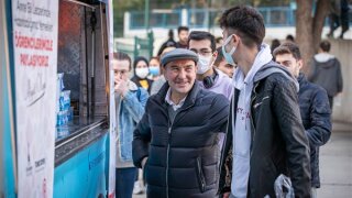 Başkan Soyer yılın son gününü üniversite öğrencileriyle geçirdi