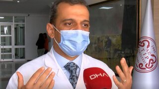 Bilim Kurulu üyesi: Aylardır koronavirüs hastalarına bakıyorum ve hastalanmadım