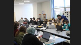 Coşkunöz Eğitim Vakfı ve BEBKA iş birliğinde veri bilimci gençler yetişecek