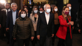 Kılıçdaroğlu ve Nazlıaka, kadına yönelik şiddete dikkat çekti