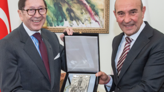 Kolombiya ile İzmir arasında kültür köprüsü kurulacak