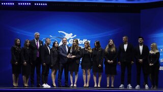 Anadolu Efes, '69. Gillette Milliyet Yılın Sporcusu Ödülleri'nde 'Yılın Takımı' ödülünü kazandı