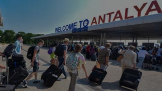 'Türkiye'nin arabuluculuğu turizmde rekor kırdırır'