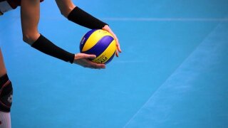 VakıfBank ilk maçını kazandı