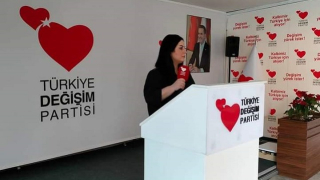 Türkiye Değişim Partisi Kadın Kolları Genel Başkan Yardımcısı Özge Demir'den gündem yaratacak soru