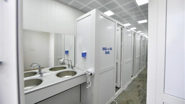 ABB, Kahramanmaraş’a tırlardan dönüştürülen sabit duş alanları kurdu