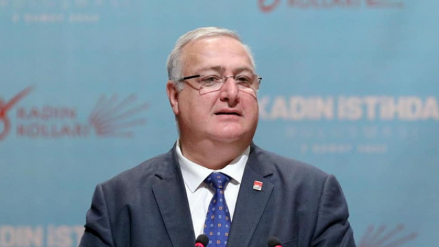 Akıllı: 'Erdoğan'ın her gece yediği ürünler asgari ücretle yarışıyor!'