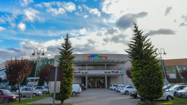 Alışverişi keyfe dönüştüren atölye ve kampanyalar İnegöl AVM’de