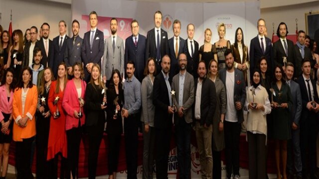 Ana Kucağı’na HİÇ ödülü