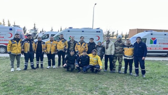 Antalya’dan gönüllü sağlıkçılar deprem bölgesinden döndü