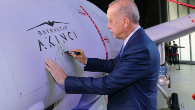 Cumhurbaşkanı Erdoğan, Baykar Akıncı TİHA Teslimat ve Kurs Bitirme Töreni'ne katıldı